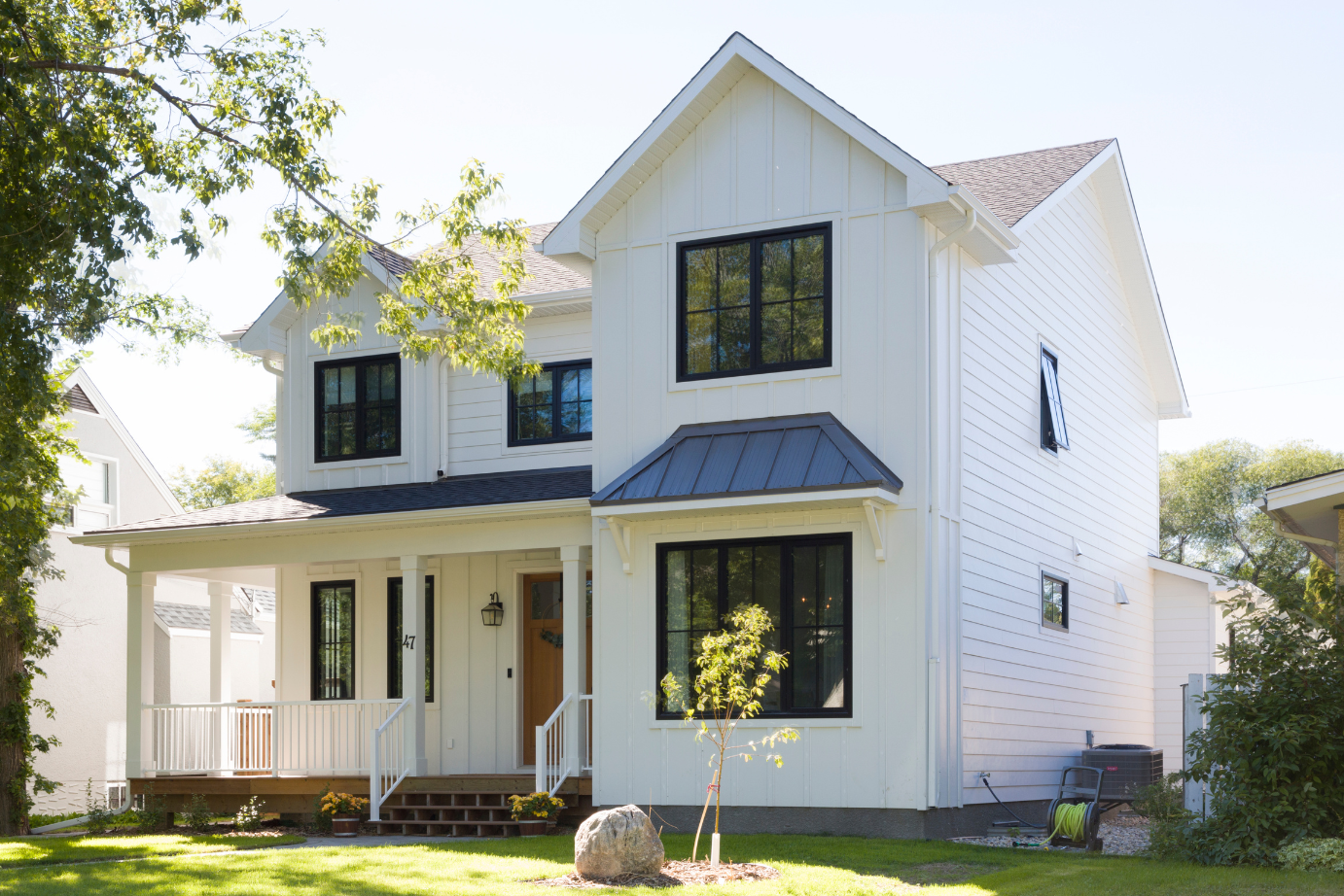 Cityside Farmhouse Exterior